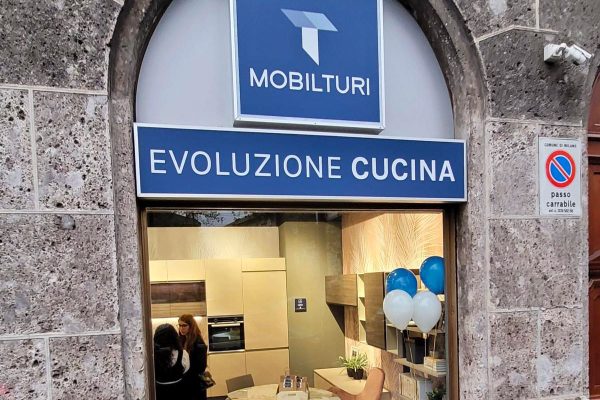 Mobilturi Point Milano 08